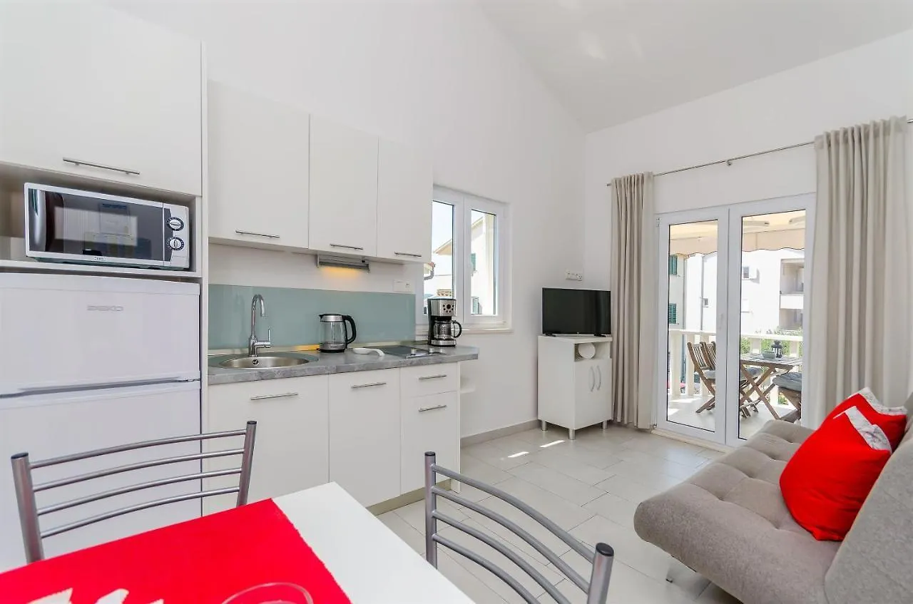 Apartments And Room Maestral 0*, Trogir Croatia